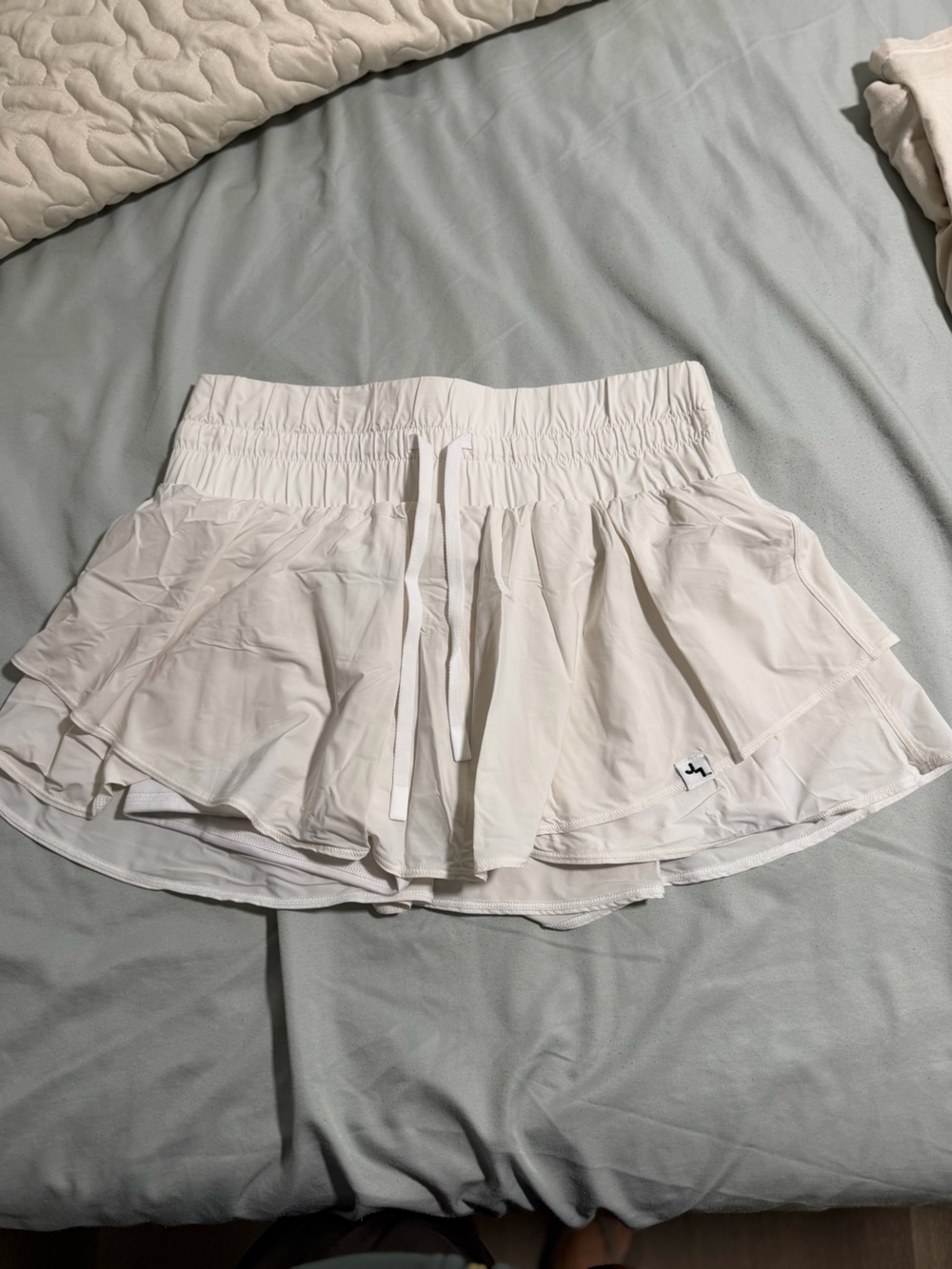 White Women’s Athletic Skort with Drawstring